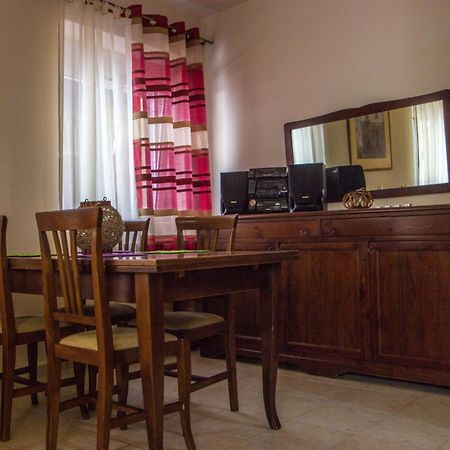 Elizabeth'S Place Ираклио Екстериор снимка