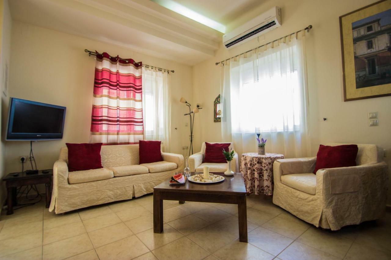 Elizabeth'S Place Ираклио Екстериор снимка