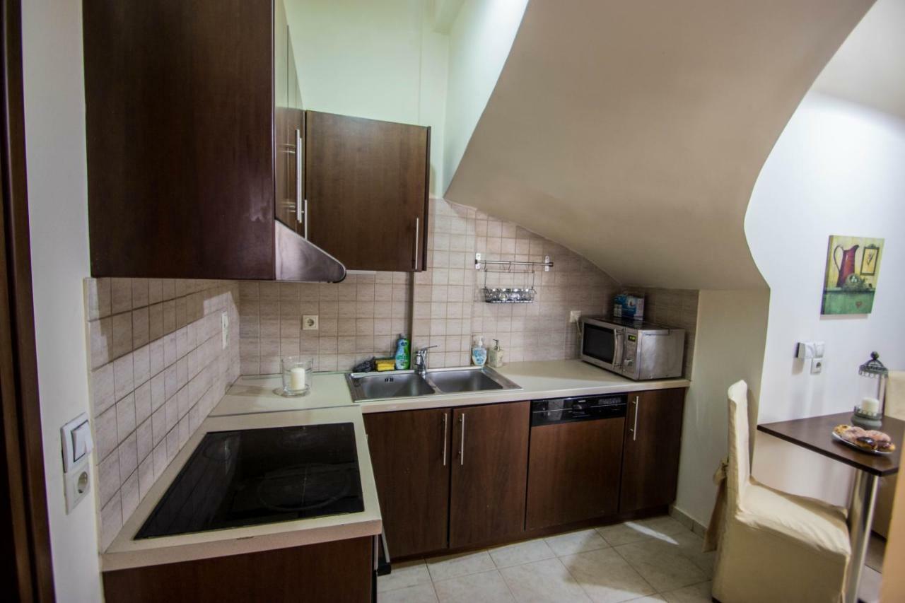 Elizabeth'S Place Ираклио Екстериор снимка